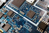 Hà Lan, Nhật Bản sẽ cùng Mỹ đưa ra các biện pháp hạn chế Trung Quốc trong công nghệ chip. Ảnh minh họa Straits Times