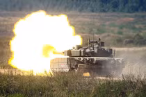 Xe tăng T-90M "Proryv" Nga pháo kích. Ảnh minh họa TopWar.