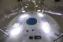 Sản xuất linh kiện bán dẫn ở Thượng Hải. Ảnh SCMP