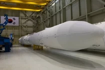 Mô hình tiêu chuẩn tên lửa vũ trụ Nuri tại Trung tâm Vũ trụ Naro của Viện Nghiên cứu Hàng không Vũ trụ Hàn Quốc (KARI) ở Goheung, Hàn Quốc, ngày 8/2/ 2023. Ảnh: SeongJoon Cho/Bloomberg