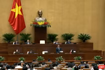 Bộ trưởng Nguyễn Mạnh Hùng đăng đàn trả lời chất vấn sáng nay (4/11).