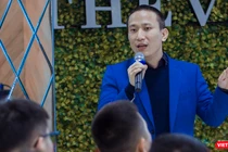 Nhà sáng lập kiêm Giám đốc điều hành Sconnect Tạ Mạnh Hoàng trao đổi về kinh nghiệm MMO.