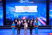 Tổng công ty CP Công trình Viettel được vinh danh là doanh nghiệp chuyển đổi số xuất sắc tại Lễ trao Giải thưởng Chuyển đổi số Việt Nam 2022.
