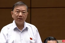 Bộ trưởng Tô Lâm cùng tham gia trả lời chất vấn, giải trình về nhóm vấn đề thuộc lĩnh vực thông tin và truyền thông (vừa diễn ra hôm nay - 4/11).