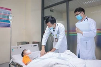 Bệnh nhân đột quỵ được thăm khám tại Bệnh viện E