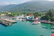 Bến CT15 (bán đảo Sơn Trà), điểm đầu của tuyến du lịch thủy nội địa CT15 đi Hòn Sụp - Bãi Nam - Bãi Đa.