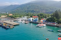 Bến CT15 (bán đảo Sơn Trà), điểm đầu của tuyến du lịch thủy nội địa CT15 đi Hòn Sụp - Bãi Nam - Bãi Đa.