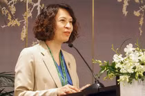 Thứ trưởng Bộ Y tế Nguyễn Thị Liên Hương phát biểu tại buổi toạ đàm