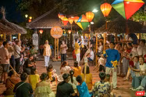 Biểu diễn nghệ thuật Bài Chòi tại Hội An