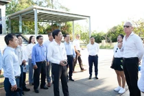 Ông Trần Chí Cường - Phó Chủ tịch UBND TP Đà Nẵng - kiểm tra công tác chuẩn bị giải đấu