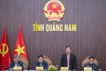 Ông Lê Trí Thanh - Chủ tịch UBND tỉnh Quảng Nam và các Phó Chủ tịch UBND tỉnh chủ trì họp báo về tình hình kinh tế - xã hội của tỉnh 