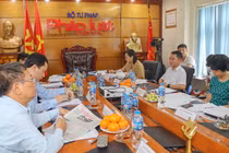 Quang cảnh làm việc của Hội đồng bình chọn Chương trình bình chọn, tôn vinh “Gương sáng Pháp luật” năm 2023