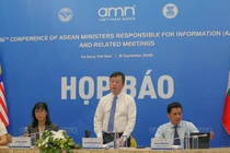 Bộ TT&TT tổ chức họp báo về hội nghị Bộ trưởng Thông tin ASEAN lần thứ 16, ASEAN+3 lần thứ 7 và các hội nghị chuyên ngành thông tin tại Việt Nam.