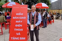 Đà Nẵng thực hiện tặng điện thoại thông minh cho người dân