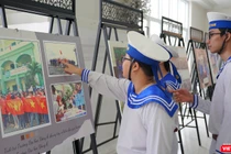 Sinh viên Đà Nẵng hứng thú với triển lãm