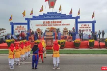 Lễ hội Cầu ngư quận Thanh Khê - lễ hội văn hóa miền biển lớn nhất và đặc sắc nhất tại Đà Nẵng đã diễn ra với các nghi lễ truyền thống linh thiêng.