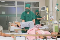 Bệnh nhân phục hồi vận động sau ca mổ