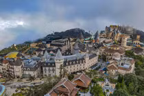 Quần thể Khu du lịch sinh thái và đô thị Bà Nà - Suối Mơ tại Đà Nẵng.