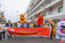 Du khách đường biển đến Đà Nẵng ngay sau khi Việt Nam mở cửa du lịch