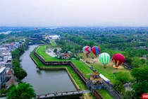 Lễ hội khinh khí cầu tại Huế nhìn từ trên cao