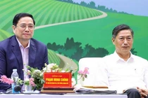 Thủ tướng Phạm Minh Chính và Bí thư Tỉnh ủy Sơn La Nguyễn Hữu Đông.