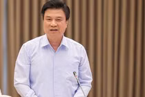 Thứ trưởng Bộ GD&ĐT Nguyễn Hữu Độ cho biết, Sau khi xác minh, Phòng GD&ĐT đã kết luận là không có việc một số trường ở Hà Nội ép học sinh lớp 9 thành tích kém phải chuyển trường hoặc không đăng ký thi vào lớp 10.