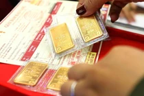 Vàng miếng SJC quay đầu về mức giao dịch 122.000.000 đồng/lượng chiều bán ra. Ảnh minh hoạ.