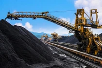 TKV đặt mục tiêu doanh thu và lợi nhuận sau thuế năm 2022 lần lượt đạt 131.600 tỉ đồng và 2.800 tỉ đồng (Ảnh: VGP)