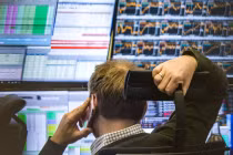 Khối ngoại mua ròng 29.300 tỉ đồng trong năm 2022