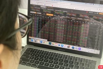 Một cổ phiếu ngành chứng khoán tăng kịch trần 2 phiên liên tiếp sau thông tin đổi chủ