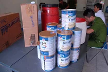 Một phần số sữa giả bị cơ quan chức năng phát hiện, thu giữ