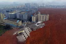 Cận cảnh vụ lở đất kinh hoàng tại Thâm Quyến trưa ngày 20.12