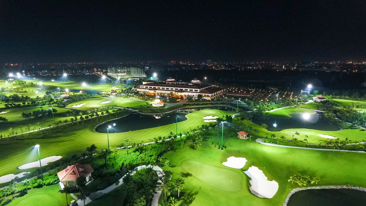tan-son-nhat-golf-club.jpg
