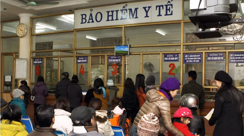 Đề xuất áp dụng tối đa khung giá dịch vụ y tế để nâng cao ý thức tham gia bảo hiểm y tế. Ảnh: BHXH