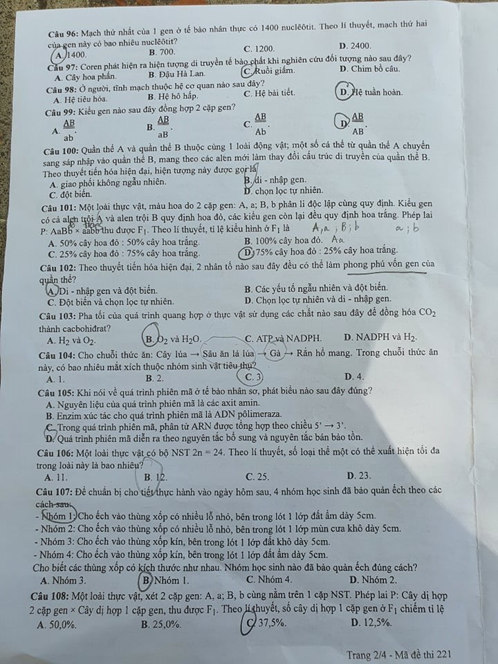 Đề thi tốt nghiệp THPT năm 2020 môn Sinh học mã đề 221 Đề thi tốt nghiệp THPT năm 2020 môn Sinh học mã đề 221