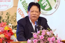 Gia đình Chủ tịch Đào Hữu Huyền nắm bao nhiêu cổ phần DGC tại Hóa chất Đức Giang?