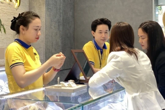 Ông lớn vàng bạc lãi hơn 7 tỷ đồng mỗi ngày trong năm 2025