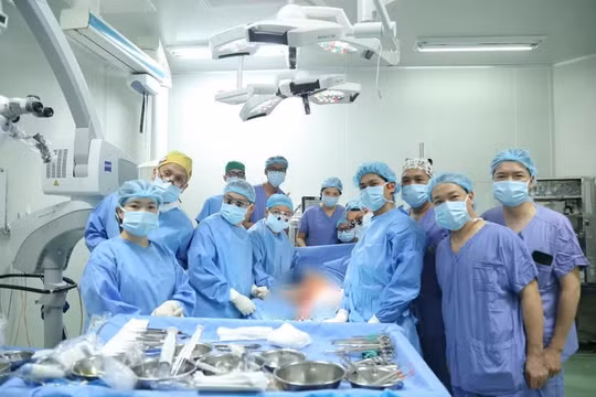 Ca ghép d.ương vật đầu tiên ở Việt Nam đã thành công. Ảnh: Thái Ngọc