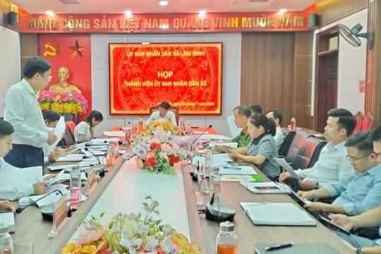 Gỡ “điểm nghẽn” hội họp tràn lan