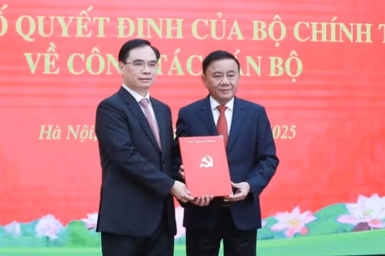 Ông Dương Trung Ý làm Tổng biên tập Tạp chí Cộng sản