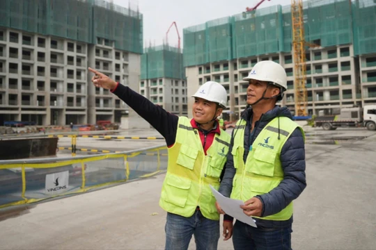 VinCons tuyển nhân công xây dựng với mức lương 47 triệu đồng/tháng
