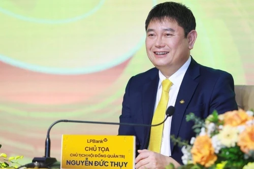 Ông Nguyễn Đức Thuỵ hiện giữ vị trí quyền Tổng giám đốc Sacombank 