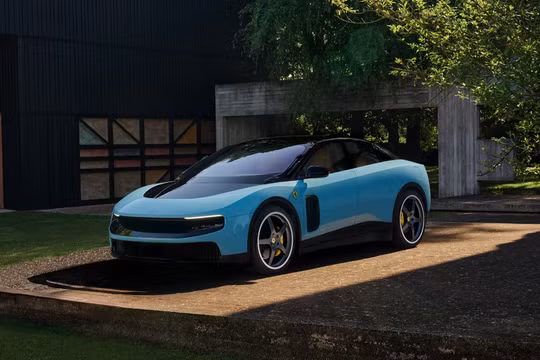 Mẫu xe điện mới của Ferrari. Ảnh: Bloomberg