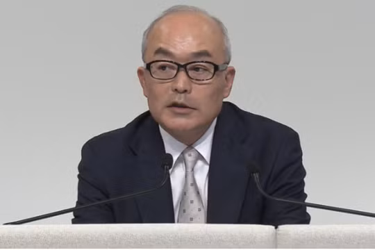 Ông Hiroki Totoki, Chủ tịch kiêm Giám đốc điều hành Tập đoàn Sony, phát biểu tại buổi họp báo chiến lược ngày 8 tháng 5. Ảnh: Nikkei Asia.