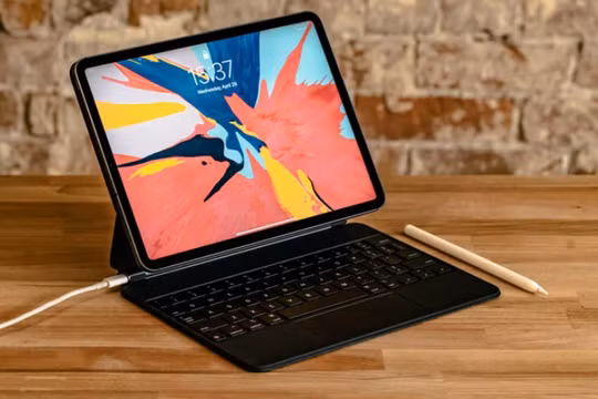 Tốc độ sạc nhanh nhất của iPad là bao nhiêu?