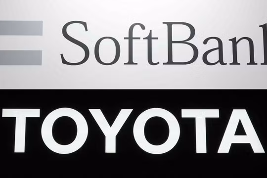 Việc SoftBank đặt cược lớn vào OpenAI đã đẩy giá cổ phiếu của công ty này lên cao, vượt qua giá trị vốn hóa thị trường của Toyota. Ảnh: Nikkei Asia.