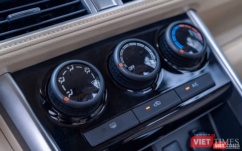 Hệ thống điều hòa chỉnh cơ nhưng đây là trang bị thường thấy đối với phiên bản số sàn.