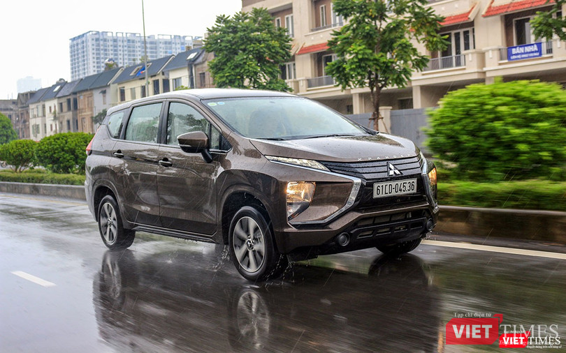 Chở đủ tải 7 người nếu đi đường bằng thì không vẫn đề nhưng với đường đèo dốc, Mitsubishi Xpander hơi bị hụt hơi.