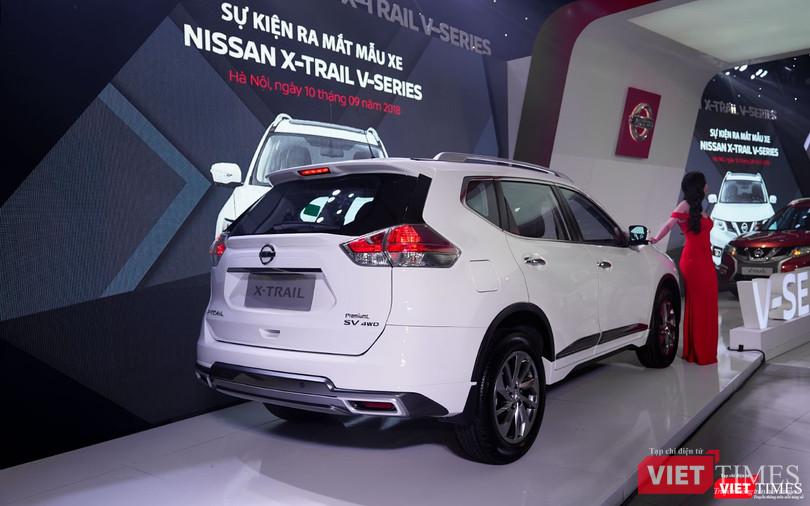 Đuôi xe Nissan X-Trail V-Series trong mạnh mẽ và thể thao hơn