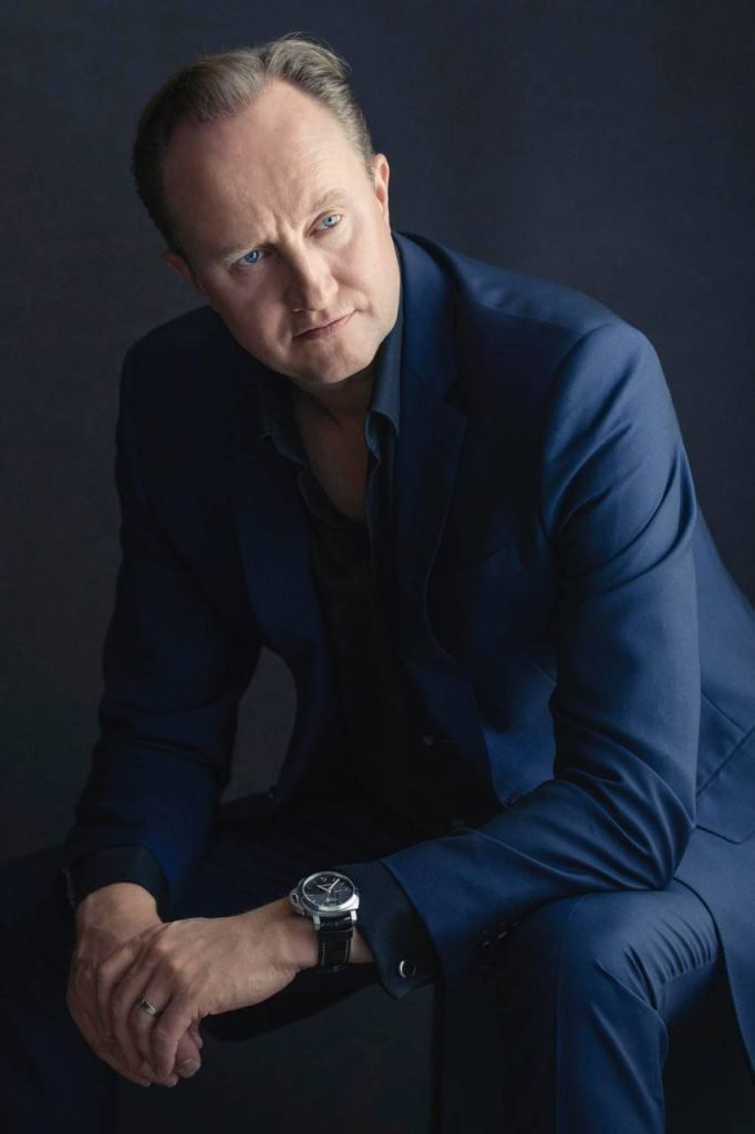 Giles Taylor chính thức gia nhập tập đoàn FAW Group, bắt đầu từ tháng 9/2018. Giles Taylor chính thức gia nhập tập đoàn FAW Group, bắt đầu từ tháng 9/2018.